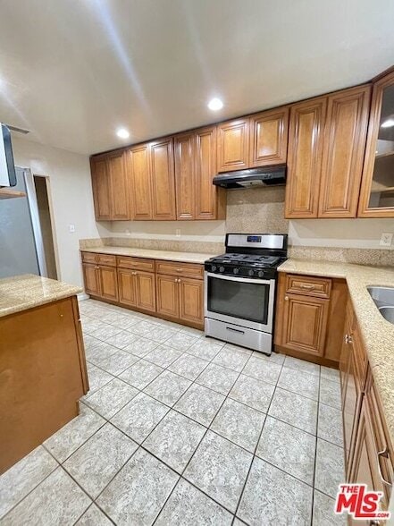 Building Photo - 5028 4th Ave