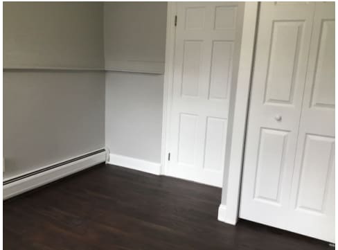 Building Photo - 4 S Main St