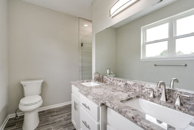 Building Photo - Brand-New 3-Bed, 2.5-Bath Condo: Modern Co...
