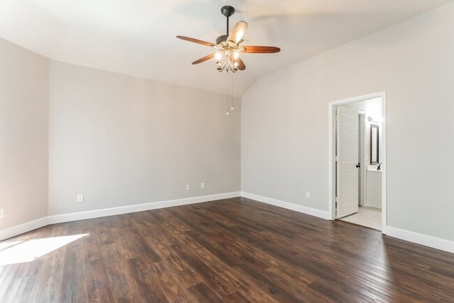 Building Photo - 14411 Pelican Marsh Dr