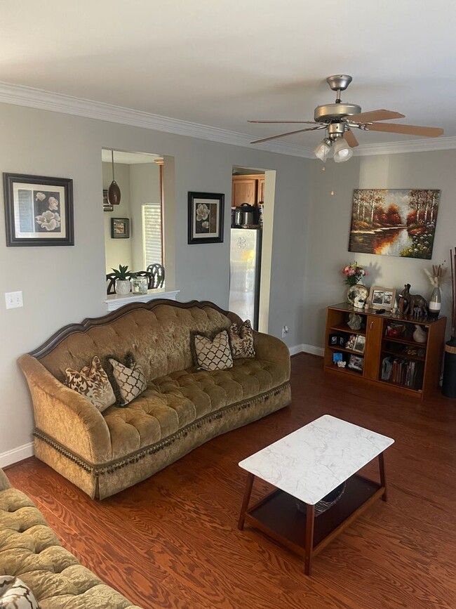 Building Photo - 3BR Home in Huntersville