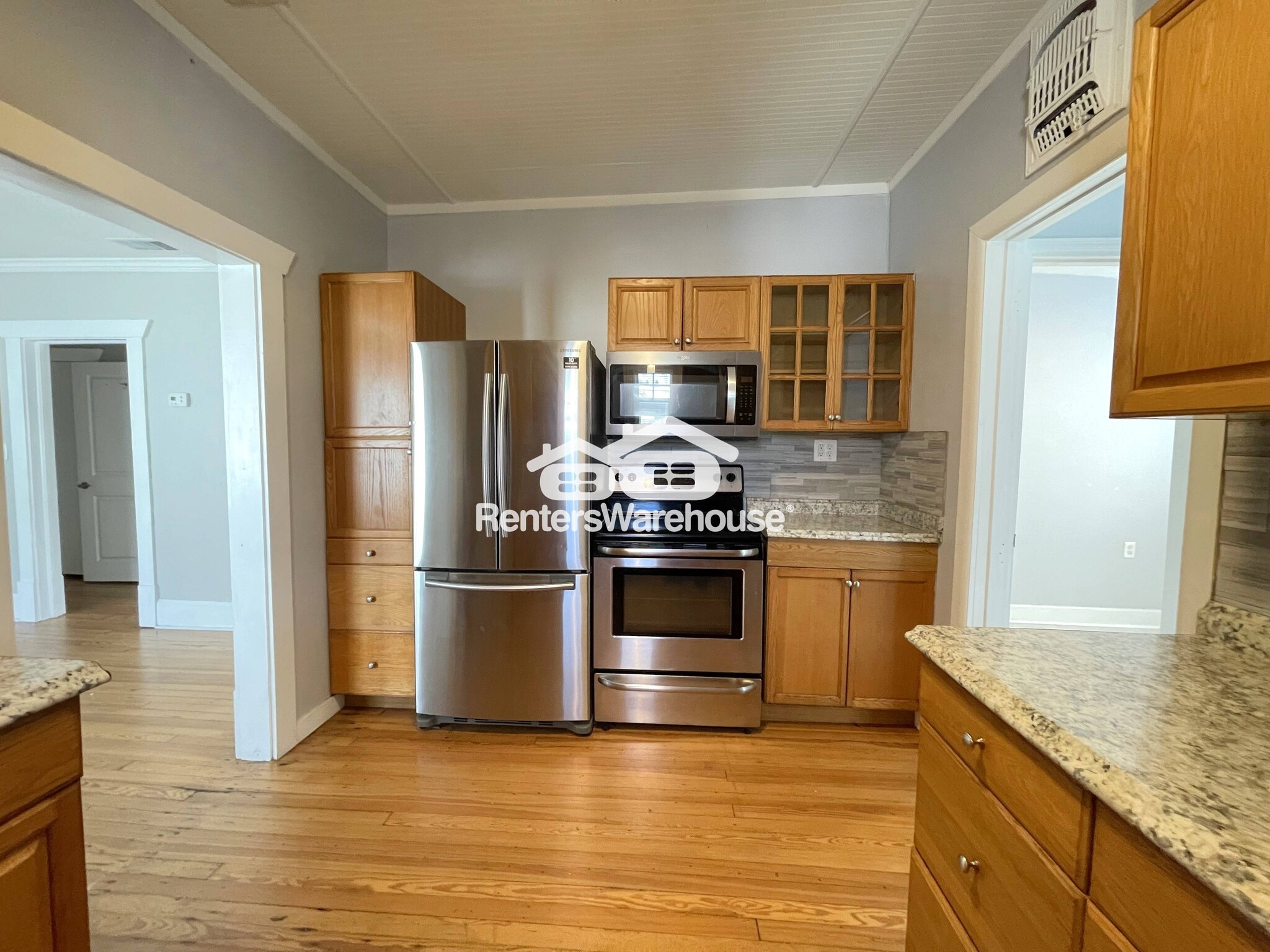 Building Photo - 4130 1st Ave S