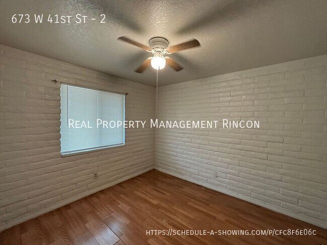 Building Photo - 673 W 41st St