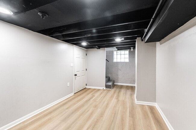 Building Photo - Charming 2-Story Home with Modern Updates ...