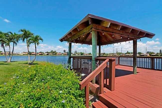 Building Photo - 5119 Minto Rd