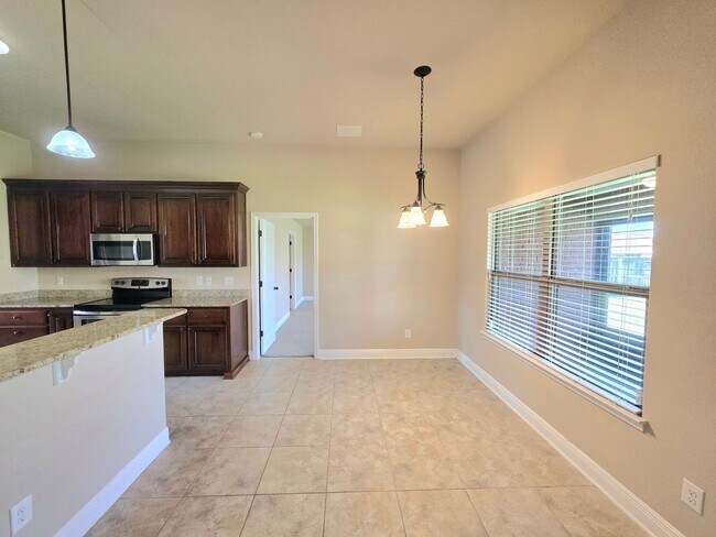 Building Photo - 6159 Winchester Cir
