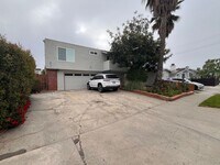 Building Photo - M369 - Albini