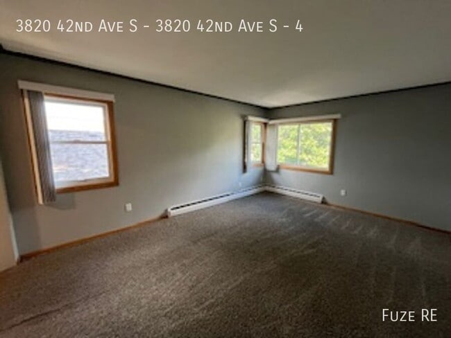 Building Photo - 3820 42nd Ave S