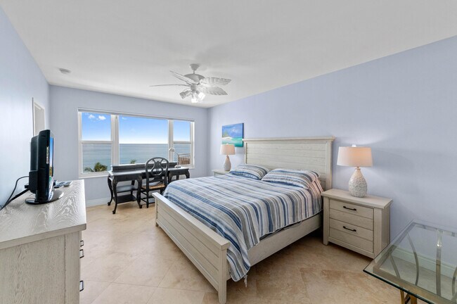 Building Photo - 2921 S Ocean Blvd