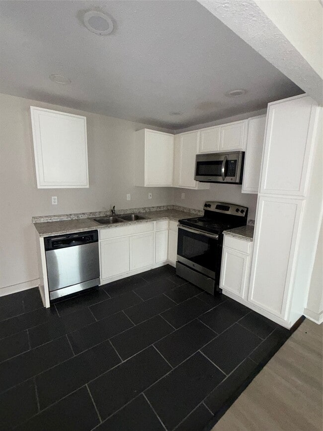 Building Photo - 2227 Westway St