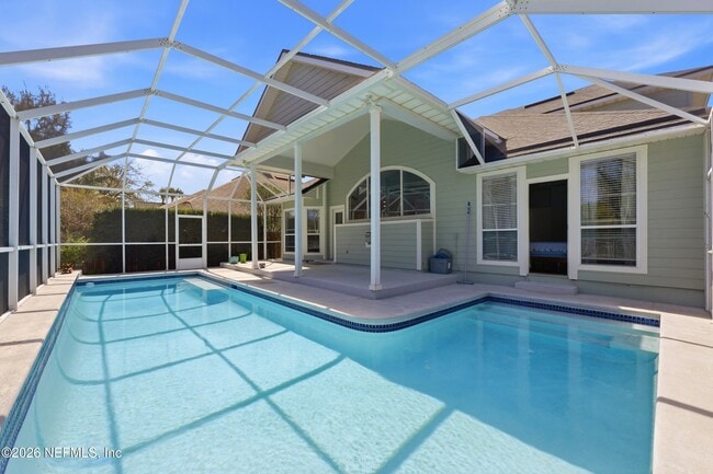 Building Photo - 821 Bonaire Cir