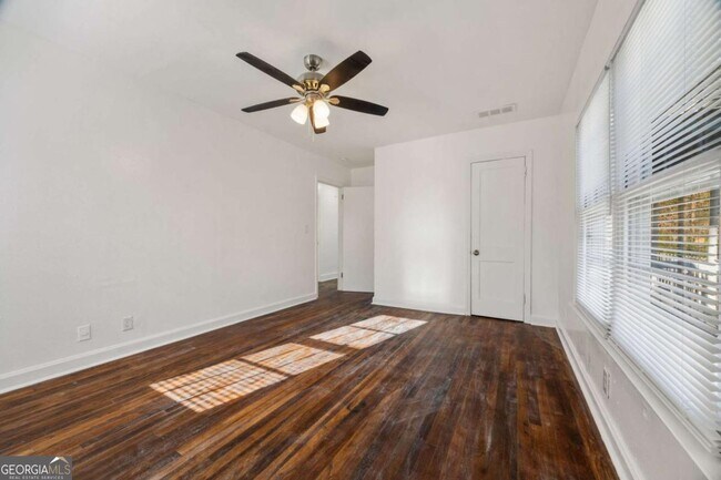 Building Photo - 2584 Oldknow Dr NW