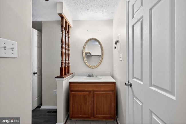 Building Photo - 3602 Castle Terrace