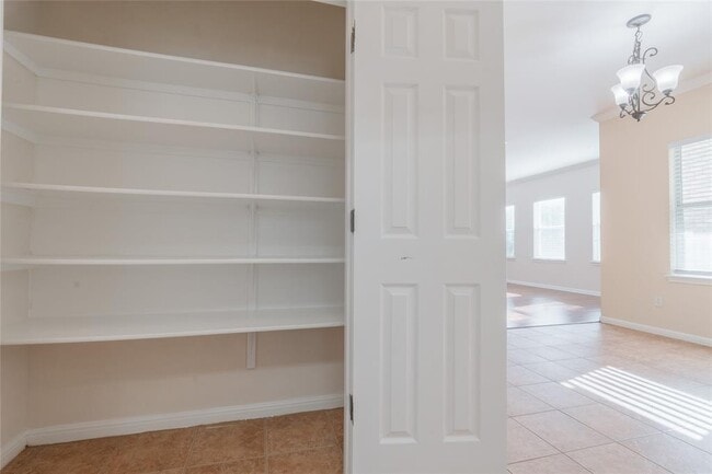 Building Photo - 9516 Castle Pines Dr