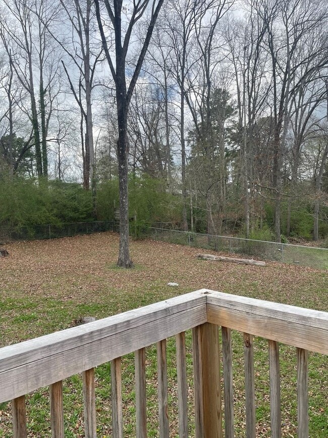 Building Photo - 5918 Medders St