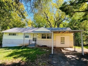 Building Photo - Coming Soon!  4 BR/1BA | Newly Renovated Single Family Home | 1-Car Garage Parking | Huge backyard