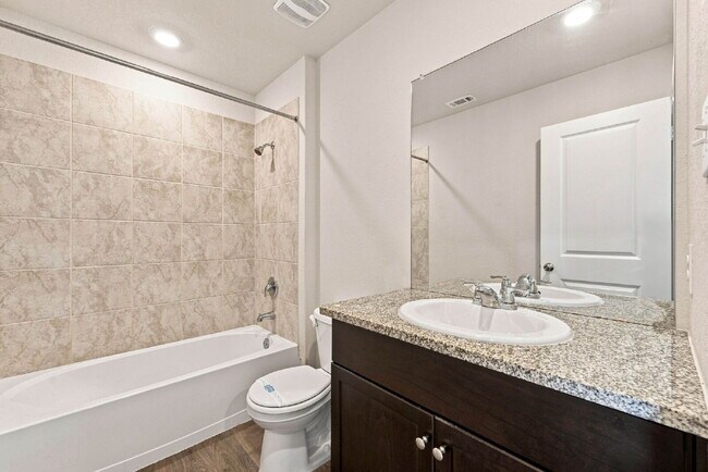 Building Photo - 3319 Angus Crossing