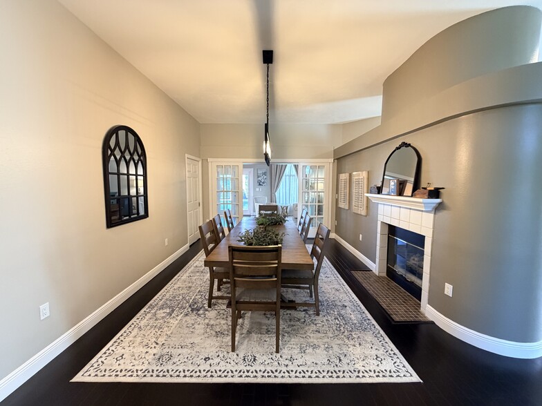 Building Photo - 8344 9th Avenue Ter NW