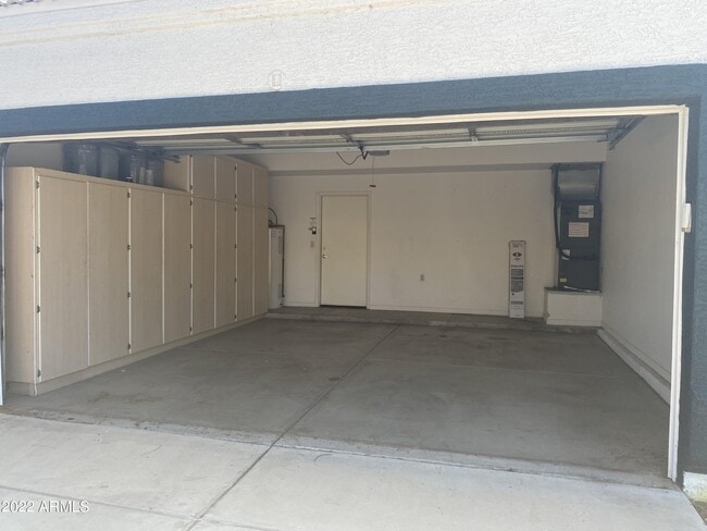 Building Photo - 1515 E Beacon Dr