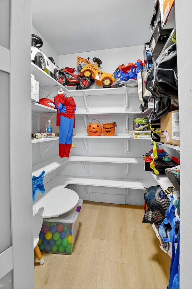 Building Photo - 372 Deer Creek Wildwood Ln E