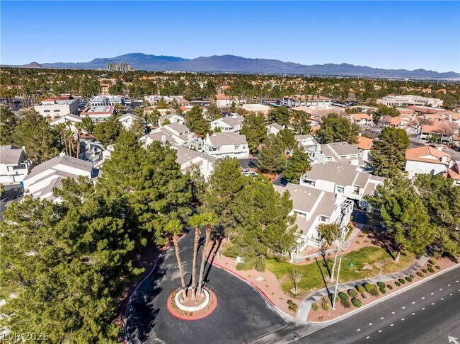 Building Photo - 2748 Lodestone Dr