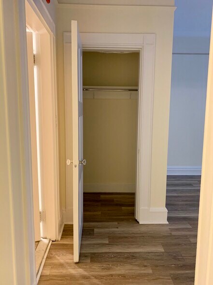 Building Photo - 62 Boylston St