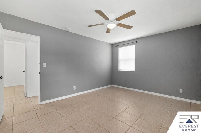 Building Photo - 618 S Lanvale Ave