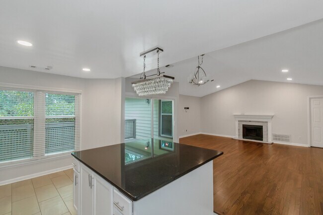 Building Photo - 508 Garden Ct