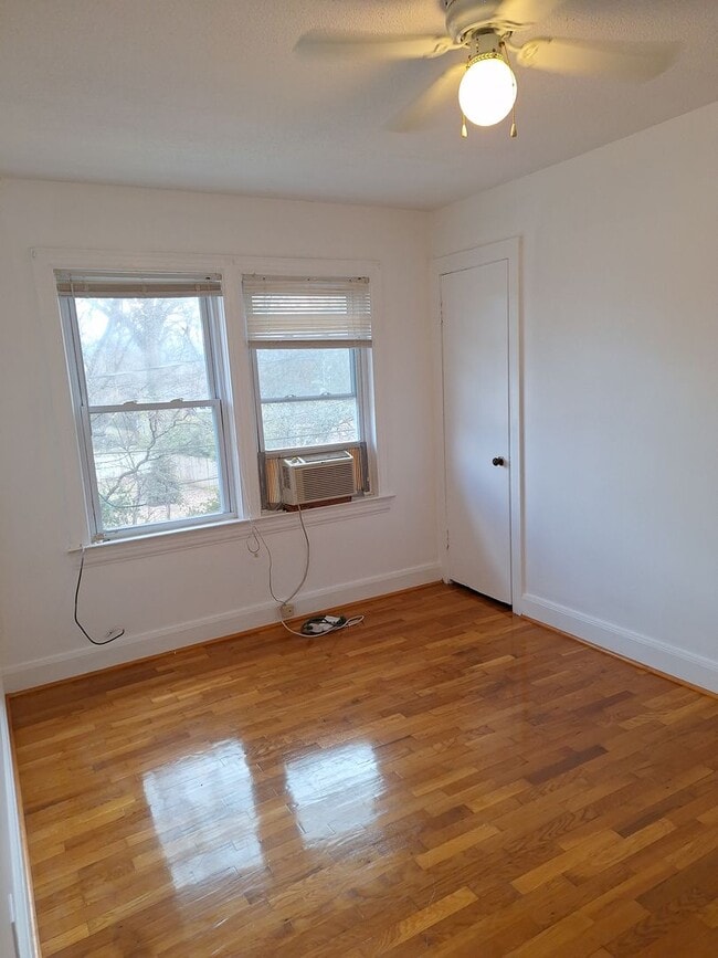 Building Photo - 450 Highland Ave NW