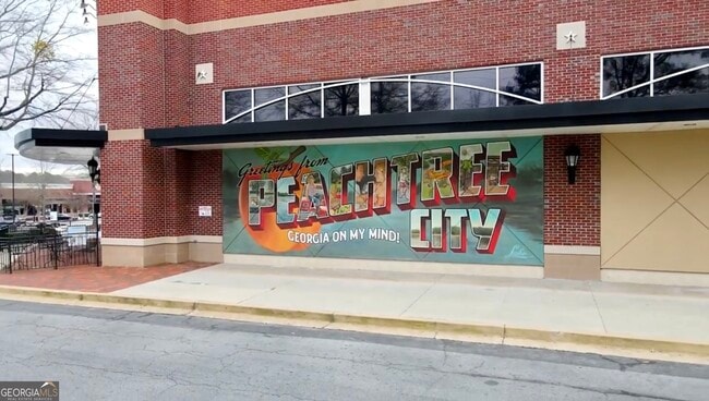 Building Photo - 3042 State St