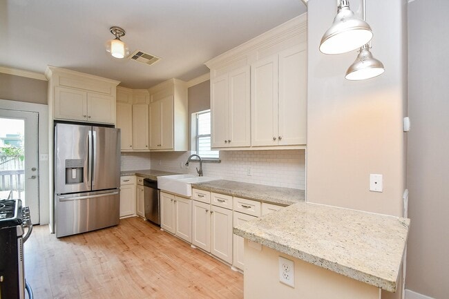 Building Photo - 1307 Walton St