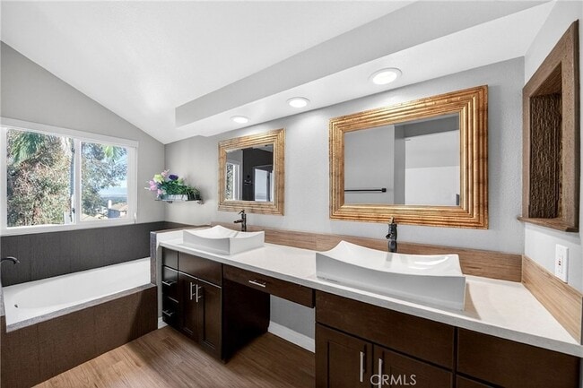 Building Photo - 3355 Sterling Dr