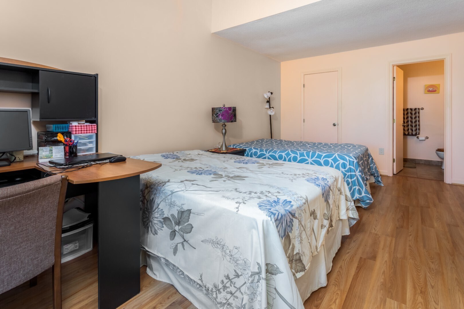 Master Bedroom - 50 S Common St