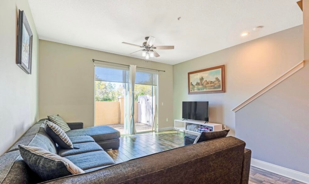 Building Photo - 14210 Desert Haven St