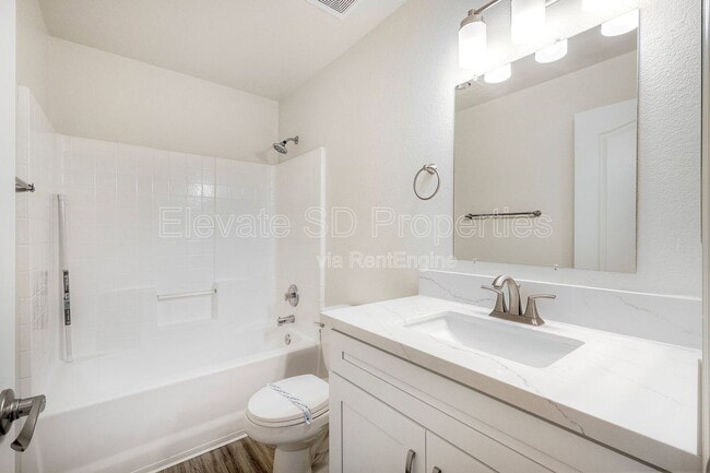 Building Photo - 9430 Winter Gdns Blvd