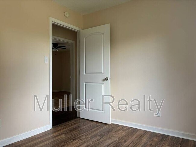 Building Photo - 6436 Tewksbury Dr NW