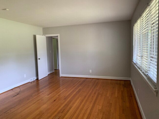 Building Photo - 1630 Peachtree Road