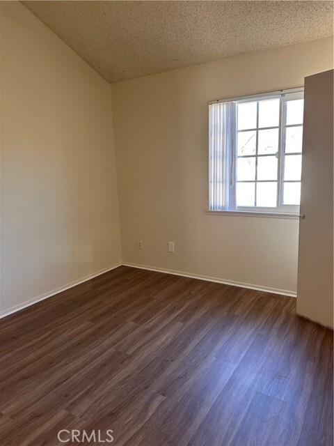 Building Photo - 4832 King Cir