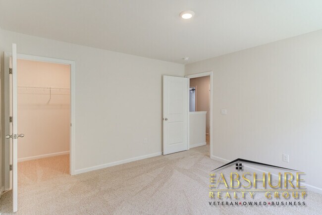 Building Photo - 52 Pink Dogwood Wy