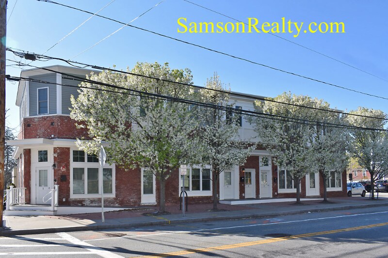 Building Photo - 185 Washington Rd