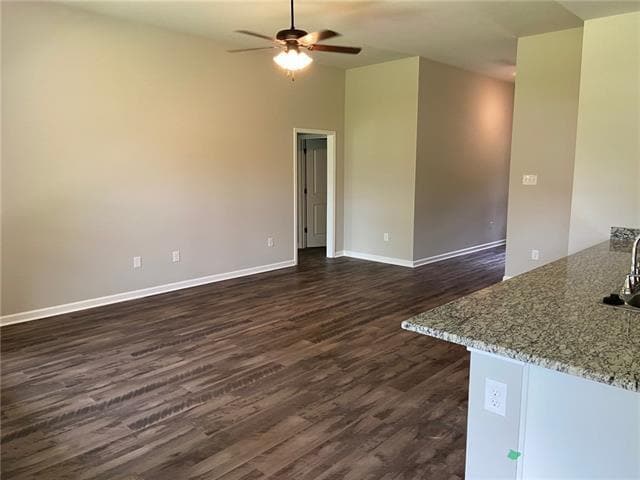 Building Photo - 41349 Schafer Dr