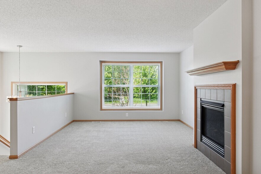 Building Photo - 15146 Fanning Dr N