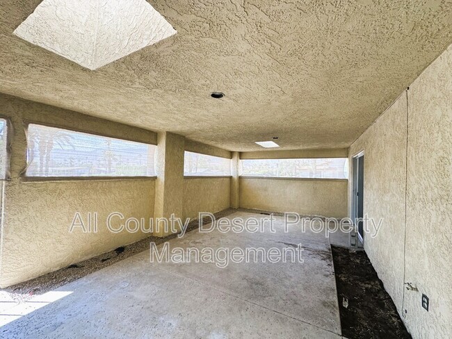 Building Photo - 33950 Via De Anza