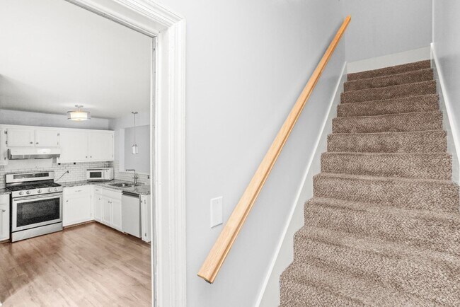 Building Photo - 2845 Jessie Ct