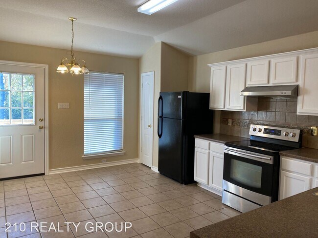 Building Photo - 3 br, 2 bath House - 1810 Mountain Star