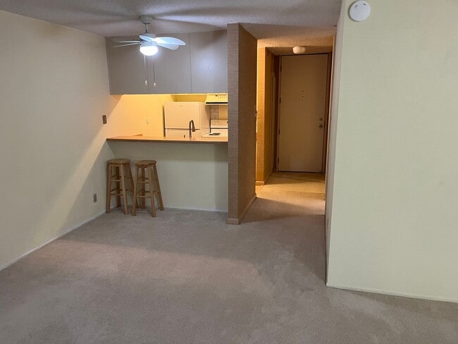 Building Photo - Studio at Shelter Creek