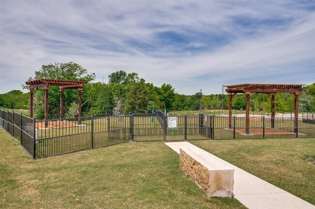 Building Photo - 3437 Loftwood Ln
