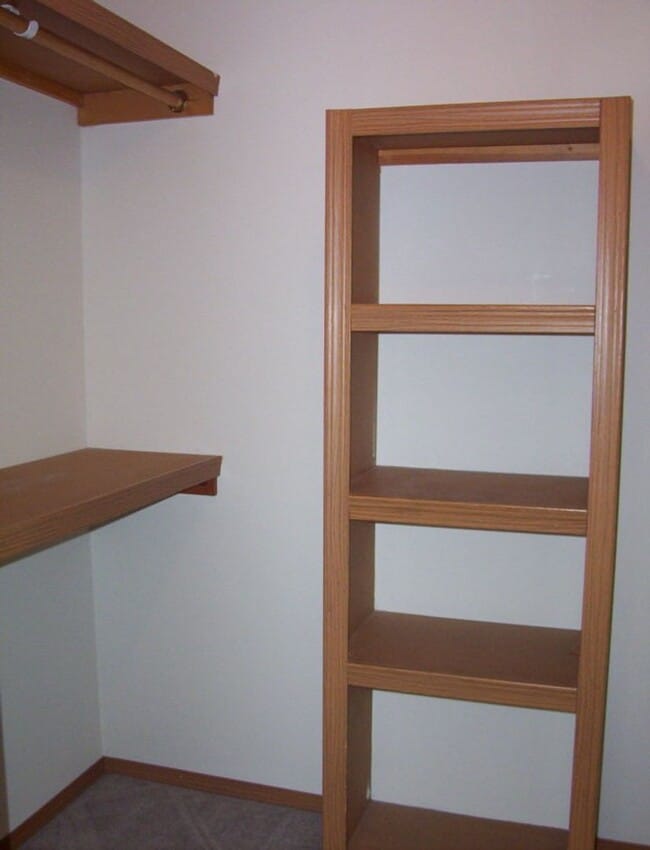 Building Photo - 3094 S Overhill Ct