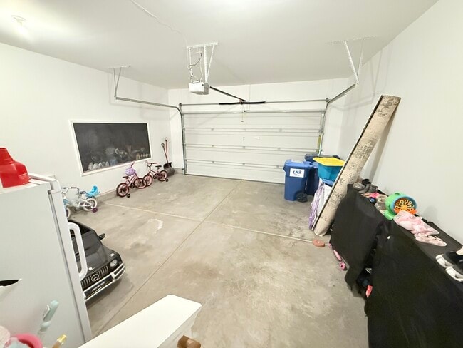 Building Photo - 2572 Retreat Cir