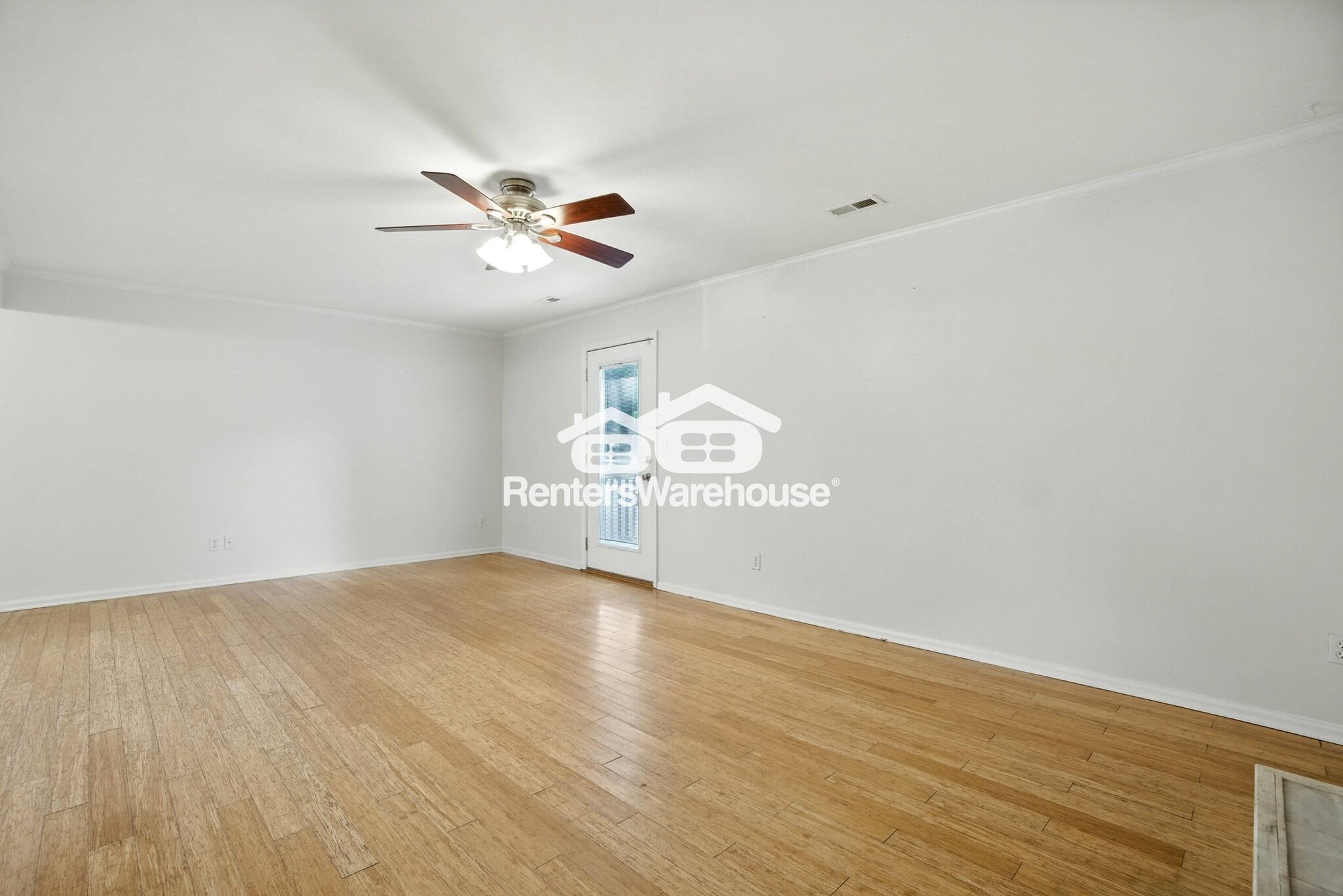 Building Photo - 5011 Jeanne St